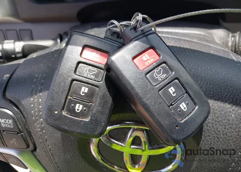 2015 Toyota Highlander Xle V6 из США, поврежденный, VIN 5TDKKRFH9FS106456